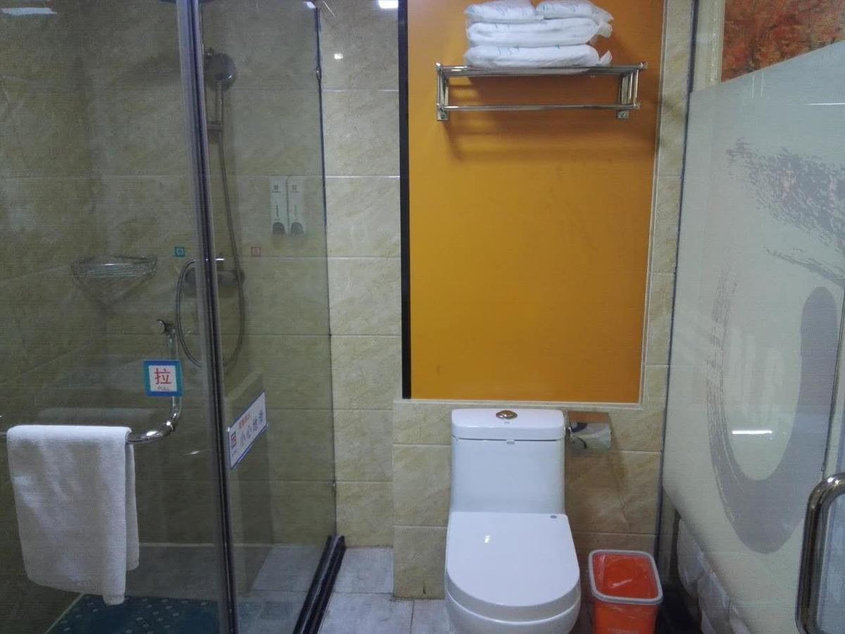 Pai Hotel Yuxi Tonghai Экстерьер фото